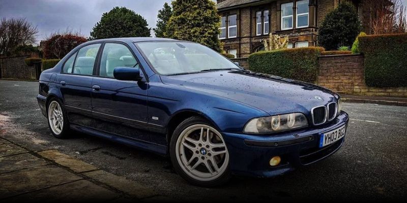 Sức hút sưu tầm và giá trị của sedan BMW kinh điển Sức hút sưu tầm và giá trị của sedan BMW kinh điển